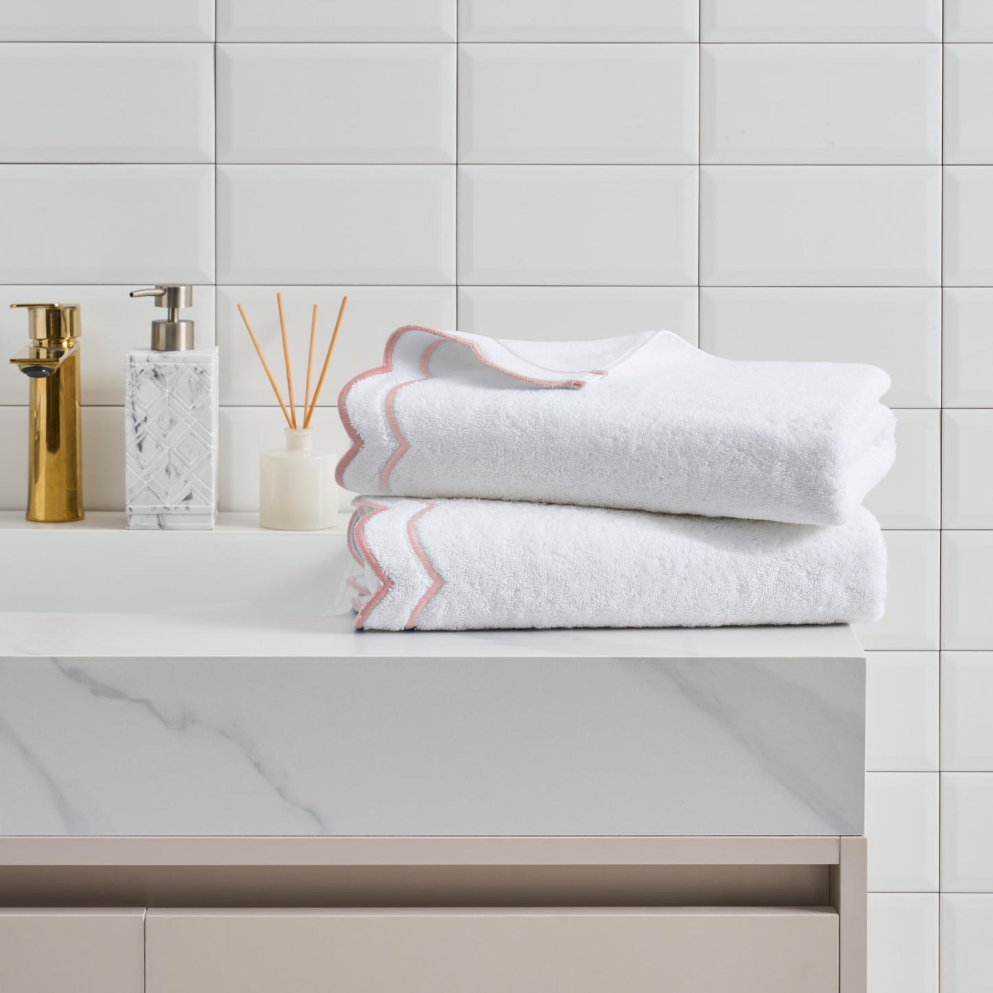 Peri Home 100% Cotton Hand Towel for Bathroom, Embroidered, Soft & Absorbent, 500 GSM, 1 Piece, 16" x 27", White with Blue Scallop