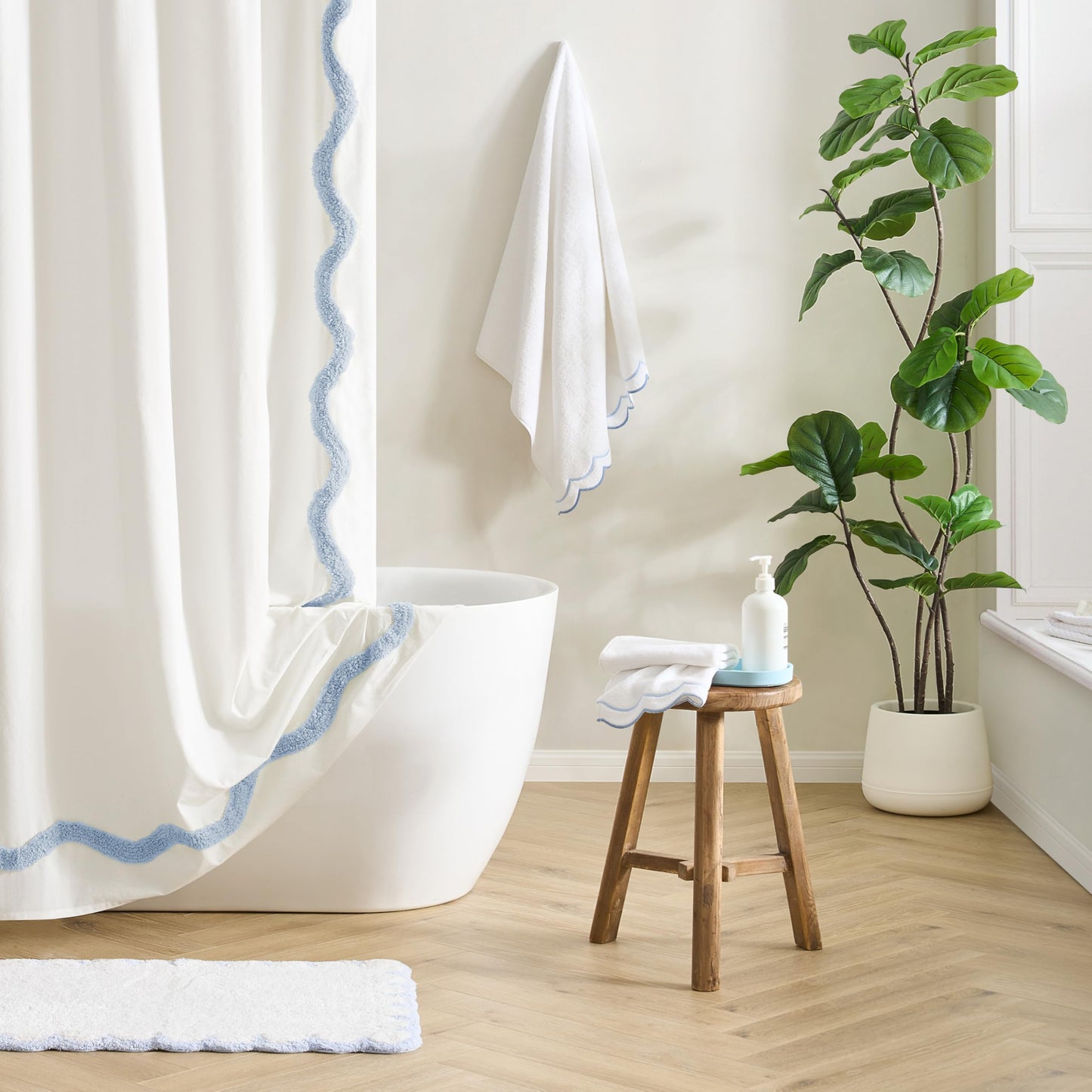 Peri Home 100% Cotton Hand Towel for Bathroom, Embroidered, Soft & Absorbent, 500 GSM, 1 Piece, 16" x 27", White with Blue Scallop