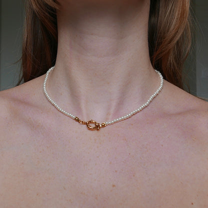 Clea necklace